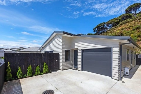 27A Moonsail Drive, Whitby, Porirua
