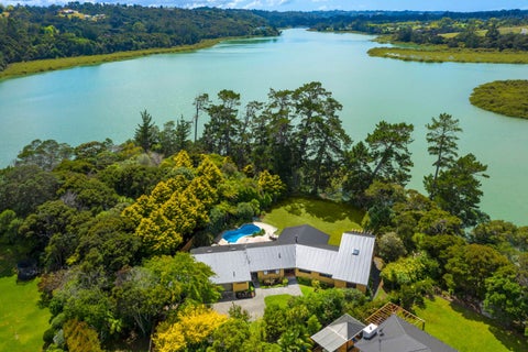 29 Kingfisher Grove, Greenhithe, Auckland