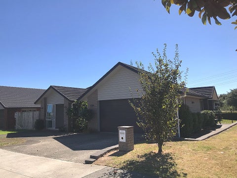 1 Portofino Point, Karaka, Papakura