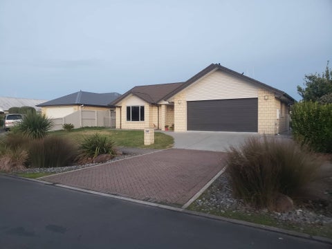 16 Chesham Street, Rototuna North, Hamilton
