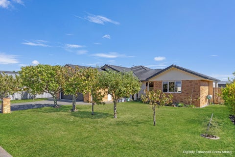 9 Magnolia Rise, Waipahihi, Taupo