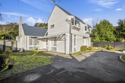 451 Stokes Valley Road, Stokes Valley, Lower Hutt