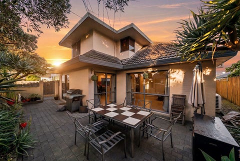1/6 Eastern Beach Road, Eastern Beach, Auckland