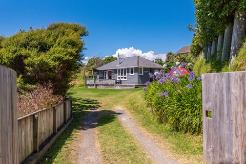 7A Hona Street, Waikanae Beach, Waikanae