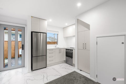 3/318 Oxford Terrace, Avalon, Lower Hutt