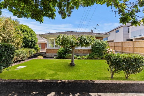 1/156 Selwyn Street, Onehunga, Auckland