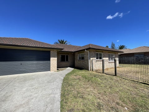 16 Kamaka Road, Mangere Bridge, Auckland