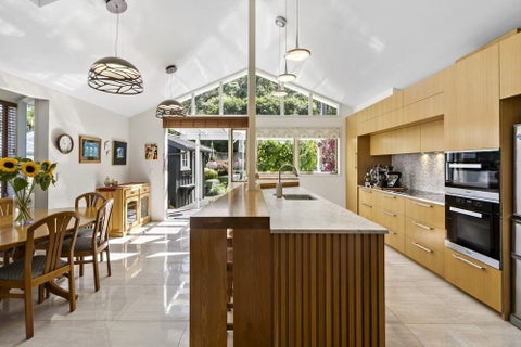32 Kotari Road, Days Bay, Lower Hutt