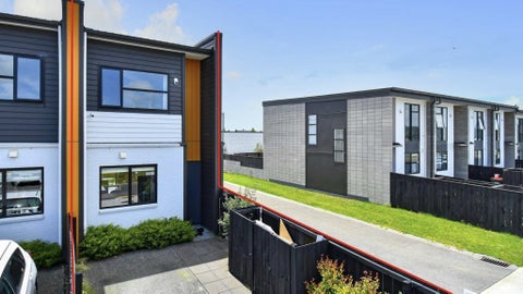 97 Te Aparangi Road, Papakura, Papakura