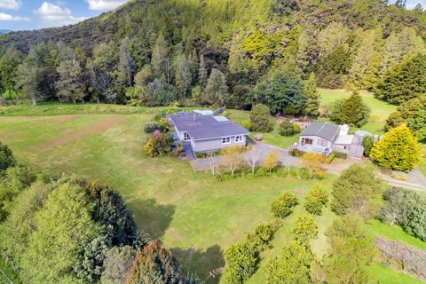 742B Tara Road, Kaiwaka