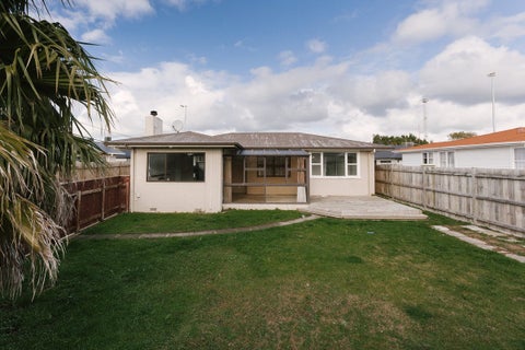 19 Leeds Street, Milson, Palmerston North