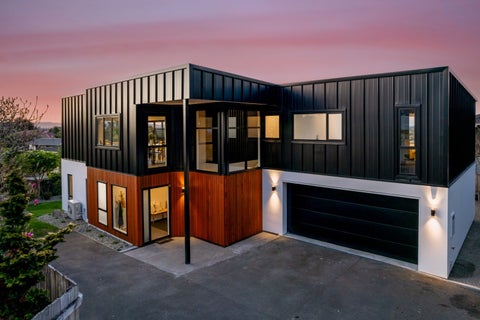 15 Lodestone Road, Richmond