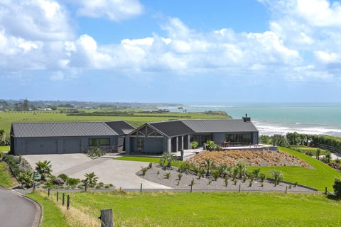 13 Washer Road, Omata, New Plymouth