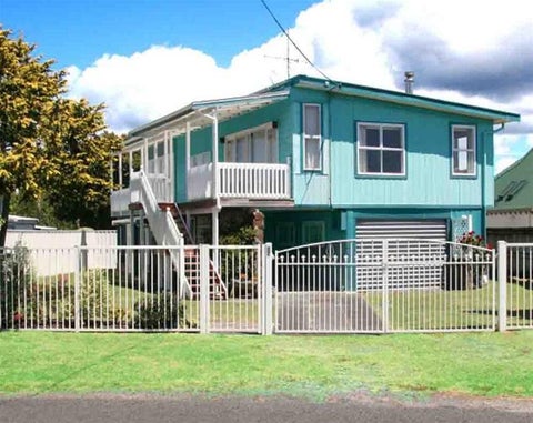 113 The Square, Whangamata, Whangamatā