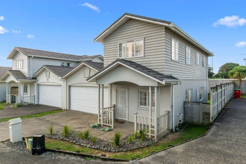 34 Mulvaney Crescent, Henderson, Auckland