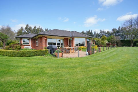 420 Mcivor Road, Myross Bush