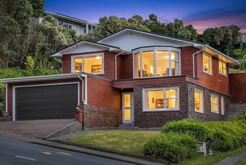 98 Severn Street, Island Bay, Wellington