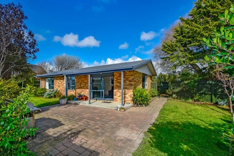 8 St Judes Lane, Woolston, Christchurch