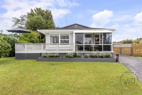 14 Lakeside Drive, Pahurehure, Papakura