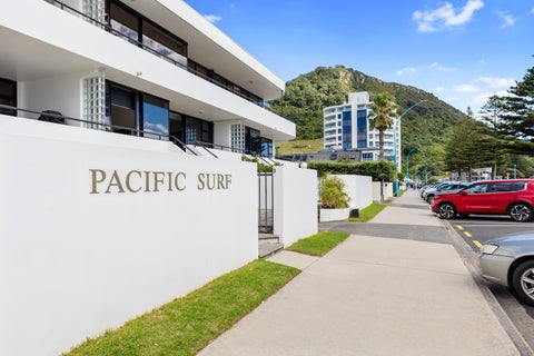 10 Marine Parade, Cooks Beach
