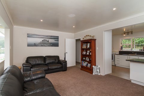9 Holborn Drive, Stokes Valley, Lower Hutt