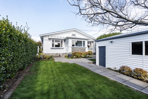 15 Glen Almond Street, New Plymouth, New Plymouth