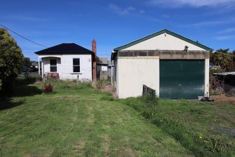 5 Clark Street, Owaka, Owaka