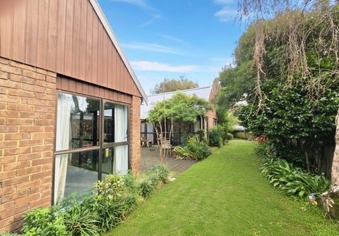 100 Rimu Road, Raumati Beach, Paraparaumu