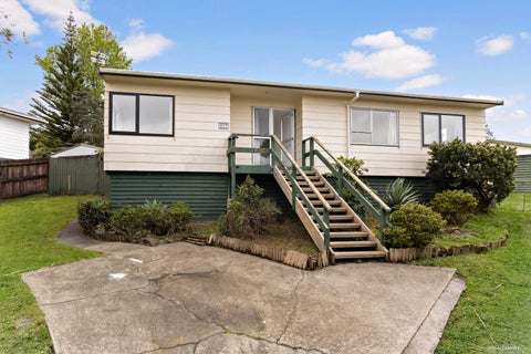 5 Trengove Place, West Harbour, Auckland