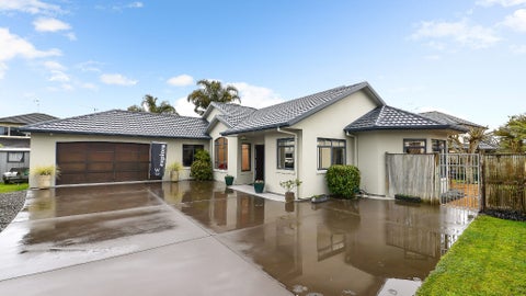 12 Castlewold Place, Huntington, Hamilton