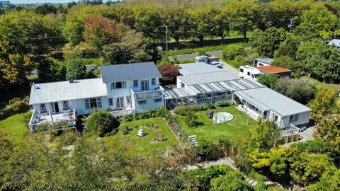 1324 Egmont Road, Egmont Village, Inglewood