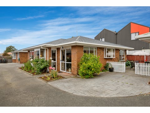 2/5 Broadbent Street, Riccarton, Christchurch