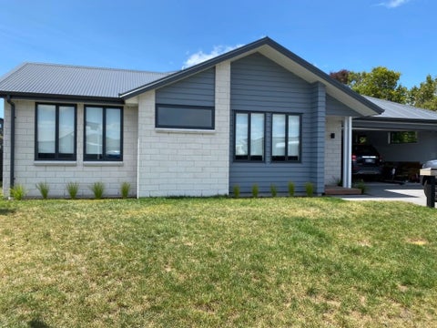 14 Huanui Close, Papamoa Beach, Papamoa
