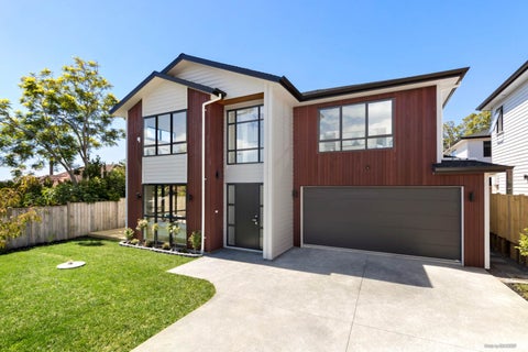 10 Armstrong Place, New Lynn, Auckland