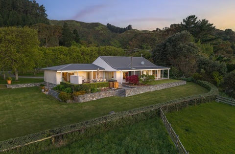 86 Emerald Glen Road, Paekakariki, Paekakariki