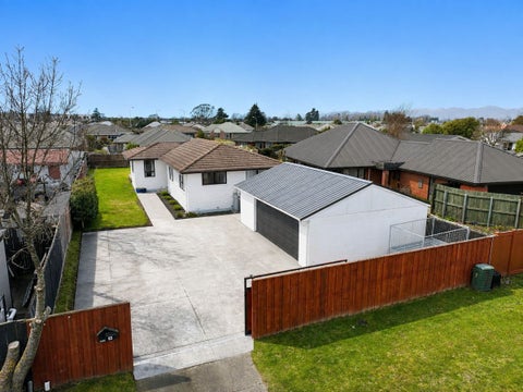 83 Arcon Drive, Broomfield, Christchurch