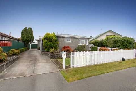 8 Fern Drive, Halswell, Christchurch