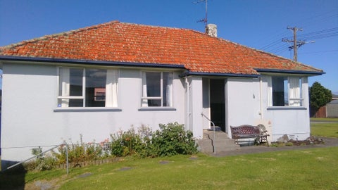 16 Carey Street, Waitara, Waitara