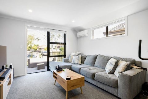 1/15 Mabian Crescent, Deanwell, Hamilton