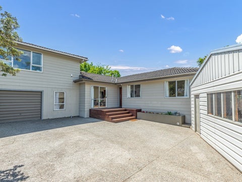 12 Guernsey Place, Fitzherbert, Palmerston North