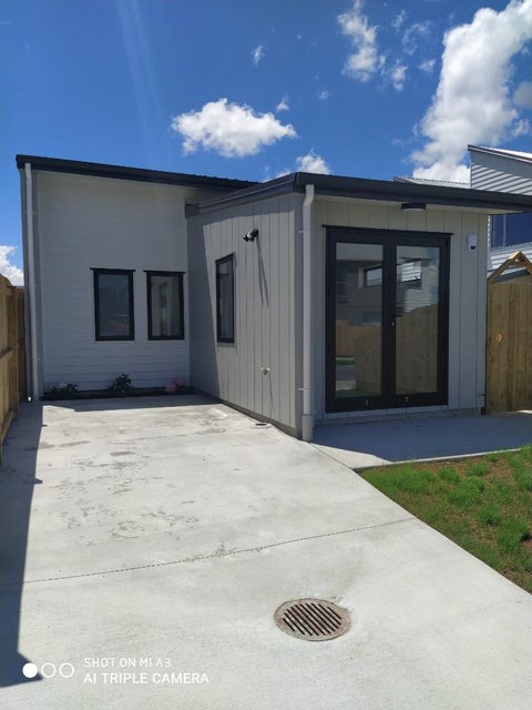 32 Combat Street, Papakura, Papakura