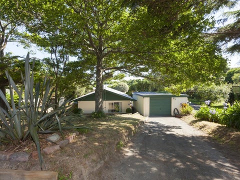 32 Riwai Street, Paraparaumu