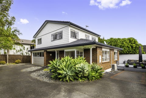 2/26 Esmonde Road, Takapuna, Auckland