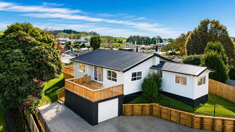 30B Station Street, Tirau