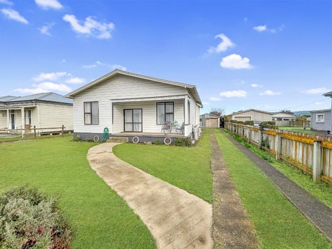 68 Allardice Street, Dannevirke