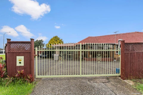 696 Massey Road, Mangere, Auckland