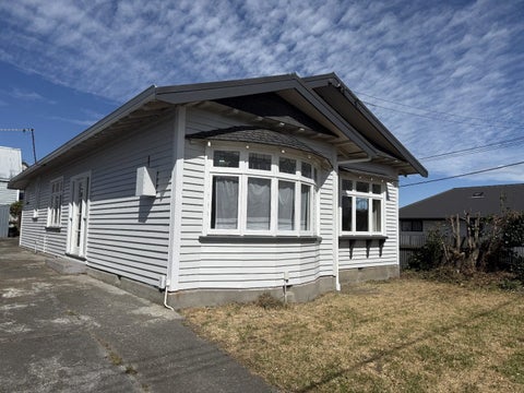 27 Clarence Street South, Addington, Christchurch