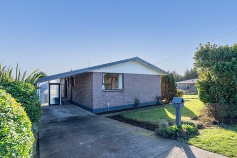 32 Enniskillen Street, Clifton, Invercargill