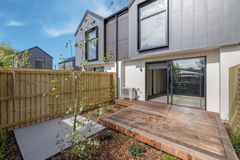 2/5 Reading Street, Upper Riccarton, Christchurch