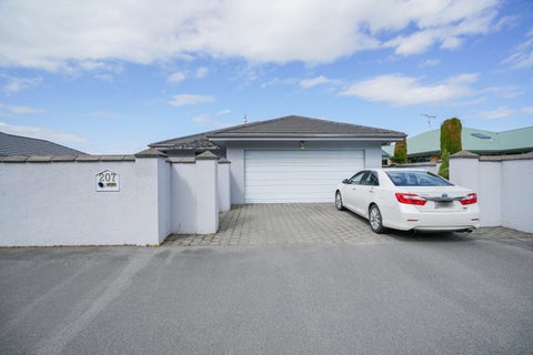 207 Queens Drive, Windsor, Invercargill